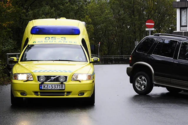 Bilde av ambulanse